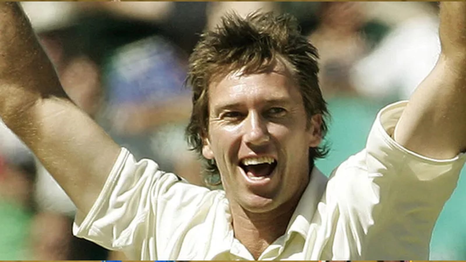 Why did Glenn McGrath withdraw from commentary commitments on ABC for the upcoming Ashes 2025/26?