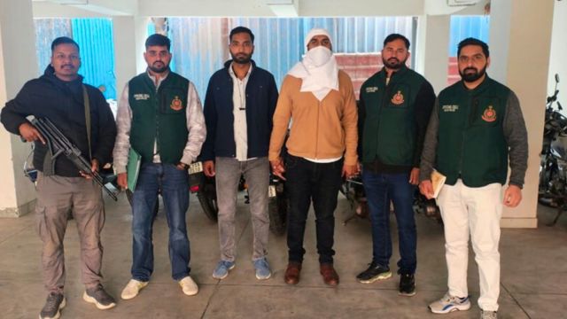 Harsimran, alias Badal alias Simran, 38, a resident of East Shalimar Bagh, had left India in January on a fake passport and was attempting to establish himself as an international gangster operating from Europe and the United States in association with gangster Goldy Dhillon -- the alleged mastermind behind shootings at comedian Kapil Sharma's cafe in Canada.