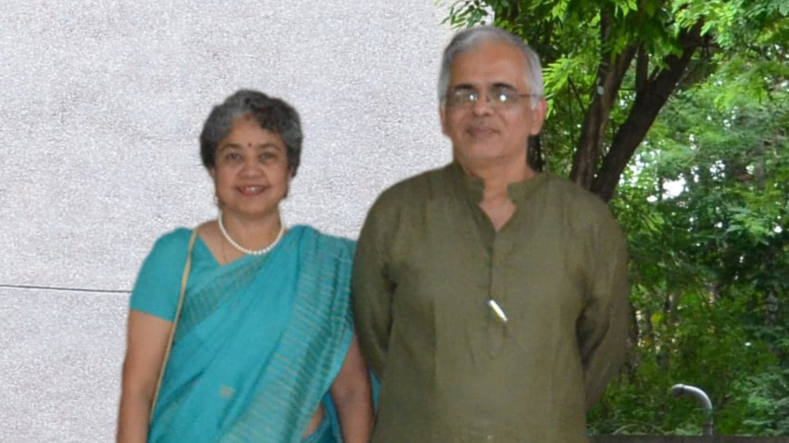 Pune-based Dr Shekhar, Dr Sharmila Mande make history as IISc’s first husband-wife recipients of Distinguished Alumni Award