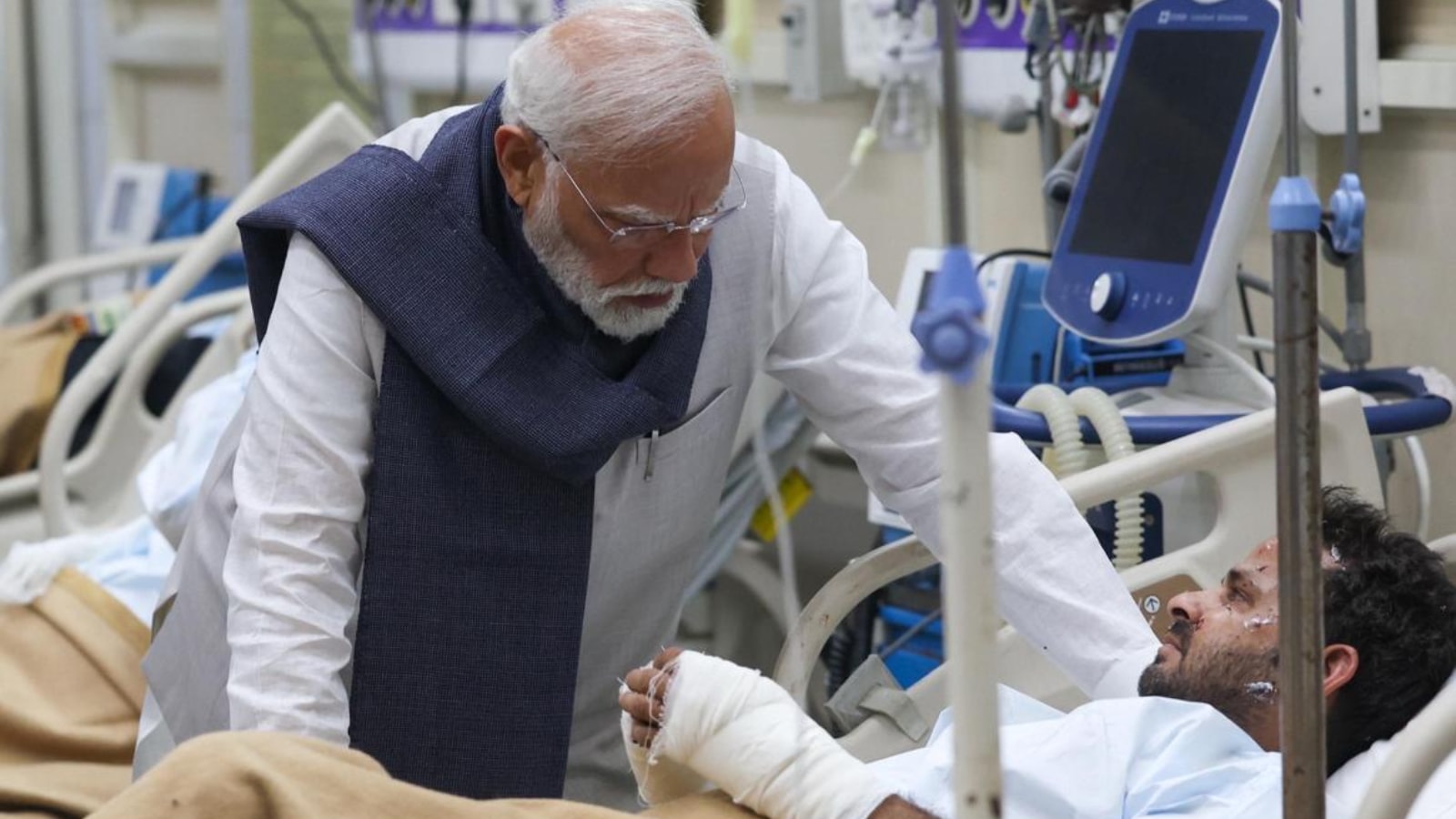 Red Fort blast: PM Modi meets injured at LNJP hospital, reiterates ‘conspirators will be brought to justice’