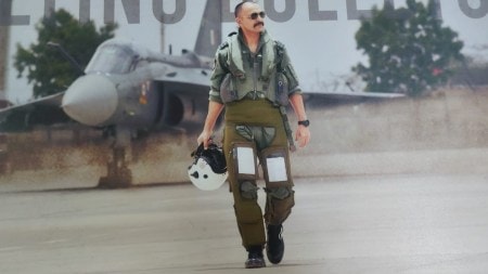 dubai airshow, airshow, airshow crash, tejas, tejas crash, dubai air crash, dubai air show, air show crash, dubai plane crash, tejas crash in dubai, dubai jet crash, dubai air show tejas, airshow plane crash, dubai airshow today, plane crash dubai today, plane crash today