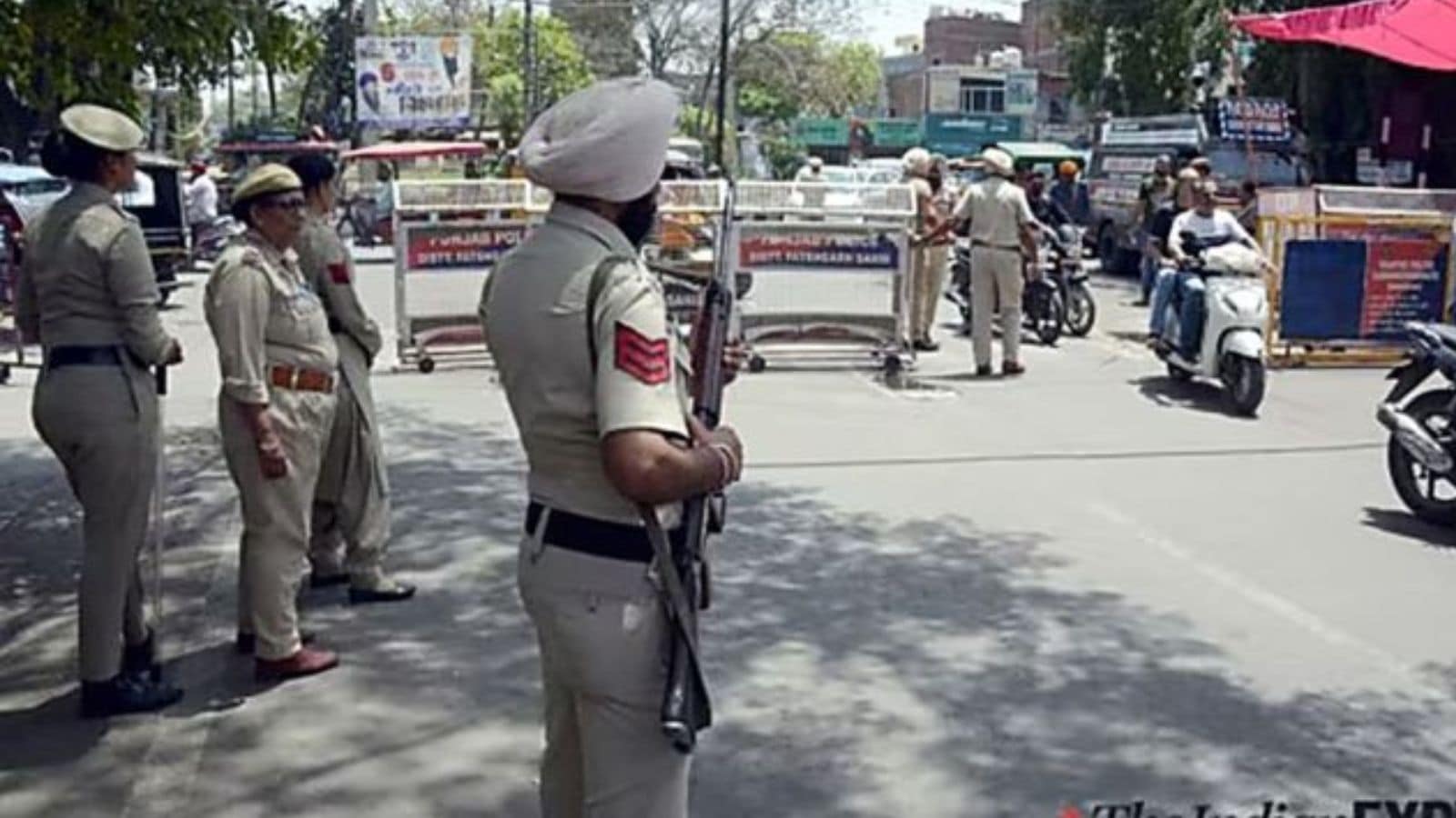 Show-cause issued to escort vehicle driver who hit Lt Gen’s car: Punjab Police