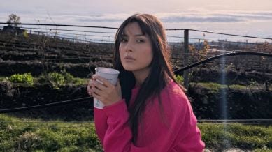 But even if you are not ready for marriage, get your eggs frozen early as doctors say.