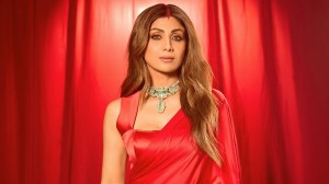 Shilpa Shetty nails balance yoga pose