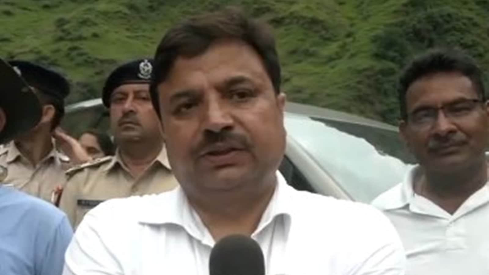 Shimla DC files complaint against fraudster impersonating him on WhatsApp