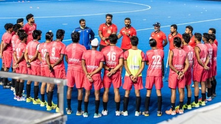 India's junior hockey team coach PR Sreejesh talks to the team ahead of their opening match of the FIH Junior Men's World Cup against Chile, at Mayor Radhakrishnan Hockey Stadium, in Chennai, Tamil Nadu. (Photo: Hockey India)