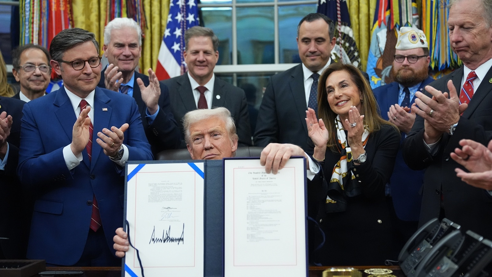 US Government Shutdown 2025 Live Updates: Trump signs funding bill to end America’s longest running government shutdown