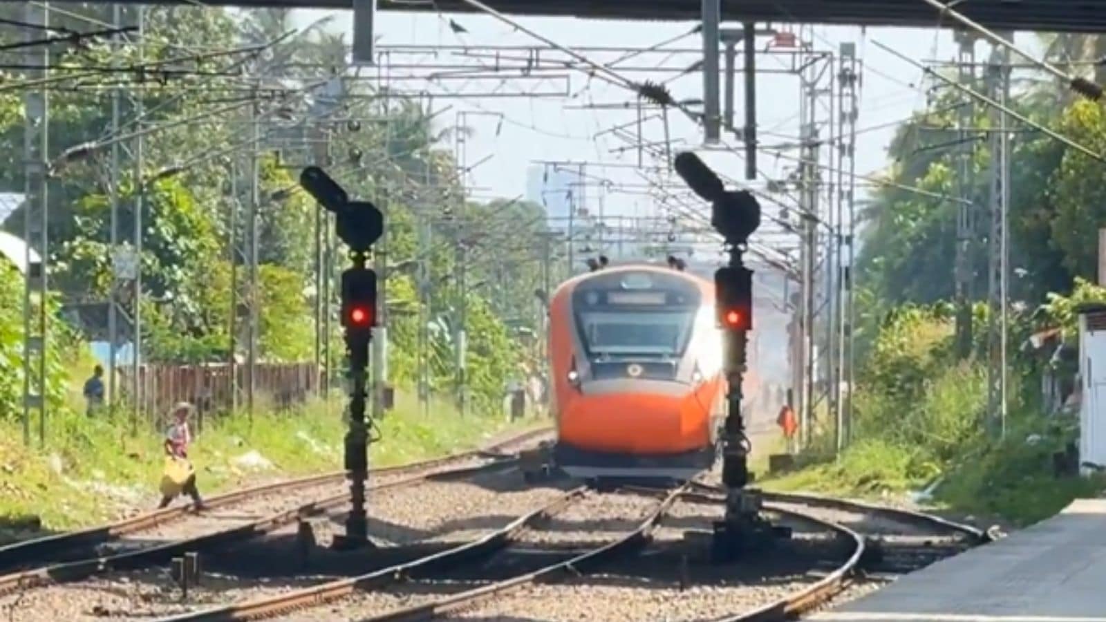 Ernakulam-Bangalore Vande Bharat train to commence inaugural run today – check stoppages, timings