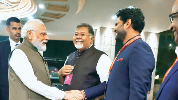 Ramnath Goenka Lecture, Ramnath Goenka Lecture Narendra Modi, Narendra Modi, Narendra Modi speech, V K Saxena, Parvesh Verma, Ravi Shankar Prasad, Vinay Sahasrabuddhe, Vinay Sahasrabuddhe, Shashi Tharoor, Ghulam Nabi Azad, Indian express news, current affairs