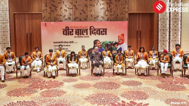 A group photograph captured all 20 awardees alongside the Prime Minister on stage