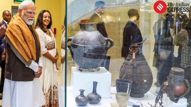 It houses a museum featuring artefacts, weapons and historical dioramas