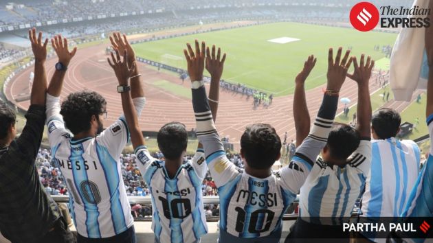 Crowds swell inside the stadium waitin for their football star