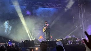 Concert theft, phone snatching, IGI Stadium, A P Dhillon, Delhi police, grey market, Ghaziabad,