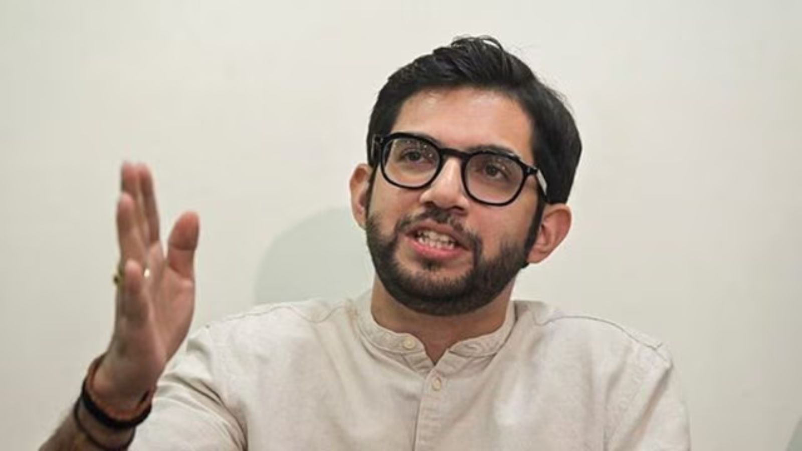 Aaditya Thackeray flags ‘serious, shocking’ errors in draft voters’ lists, demands EC extend time for people to file corrections | Mumbai News