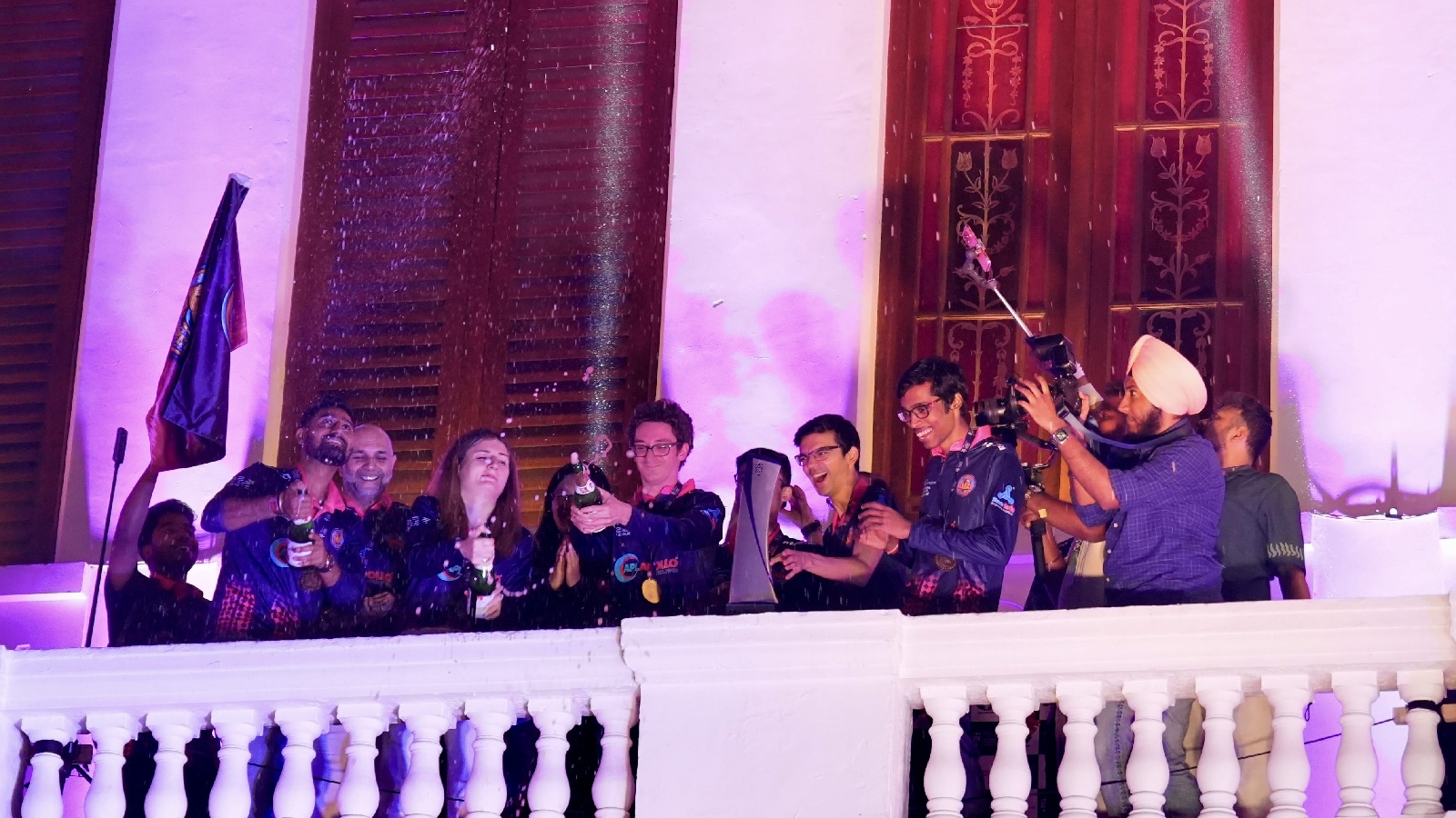 Global Chess League: Card games, camaraderie and champagne, as Pragg and Co win title with SG Pipers