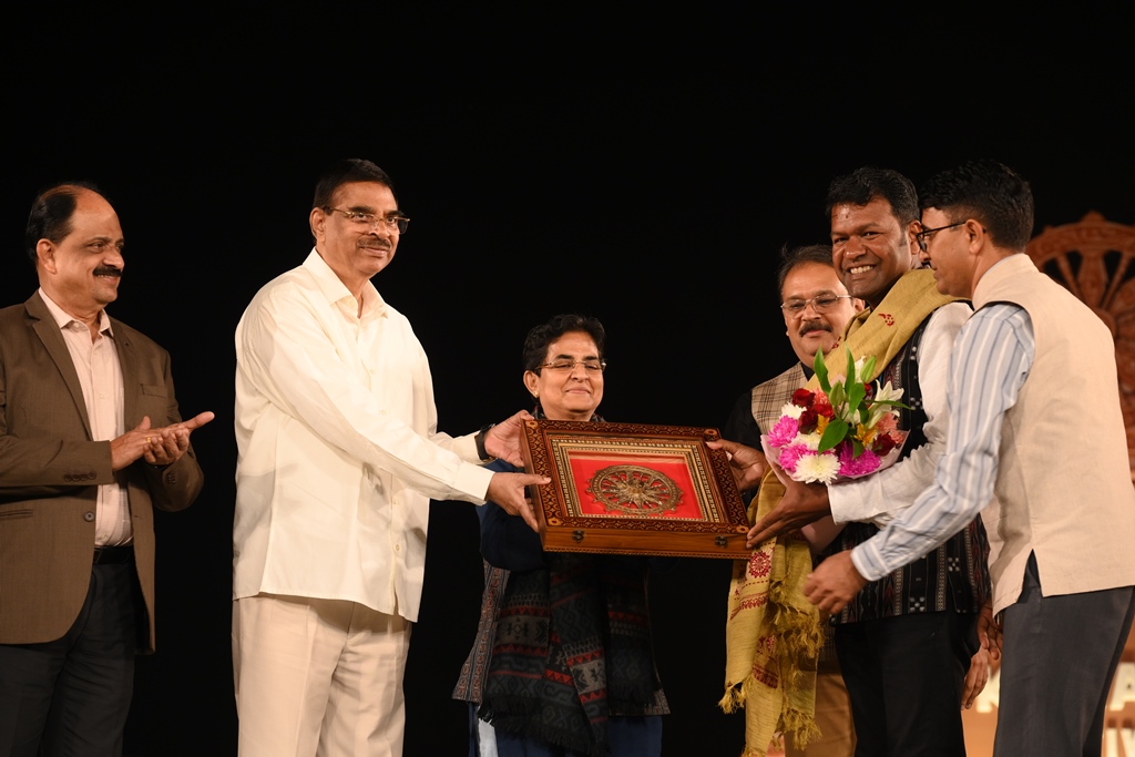 Odissi, Kathak Mark Finale of 36th Konark Festival