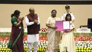 Dhriti Pranay Ranka, Bishop's School, Kalyani Nagar, Divyang Bal Balika Award,