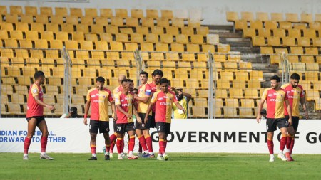 East Bengal FC players during Super Cup semifinal against Punjab FC. (PHOTO: AIFF)