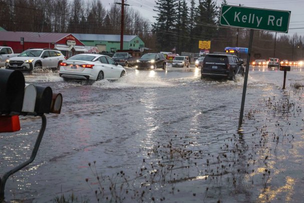Washington state under emergency as torrential rain triggers floods, mudslides and evacuations