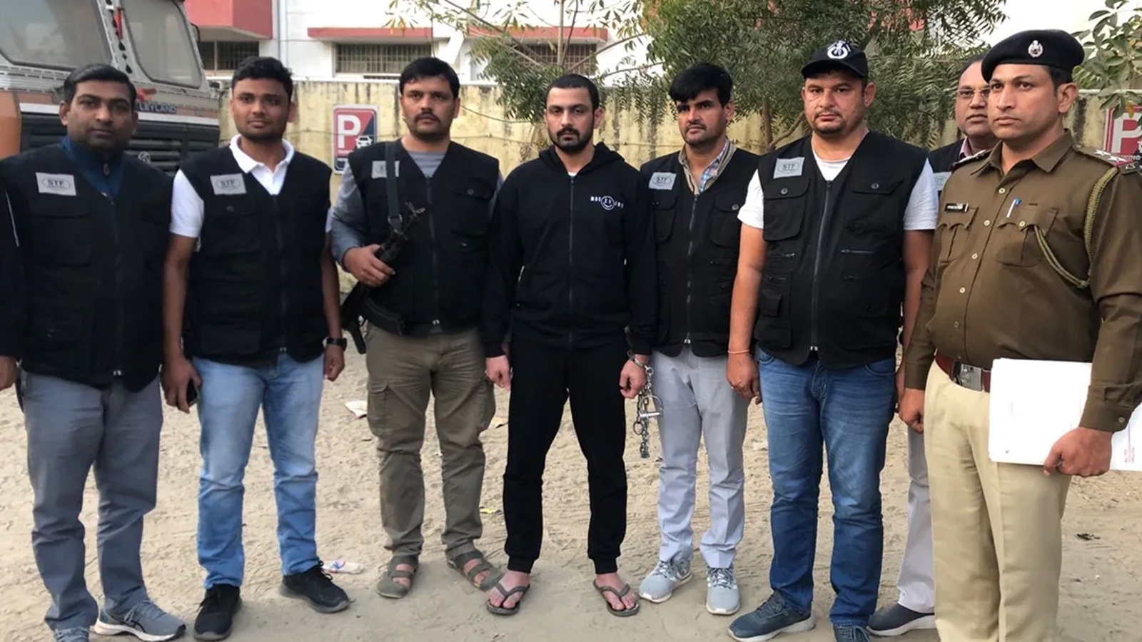 Gangster Lagarpuria convicted under MCOCA