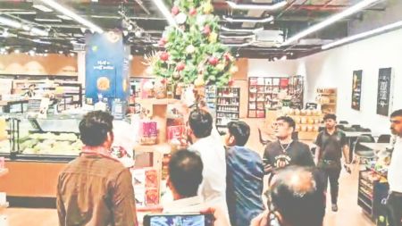 Five persons were detained for vandalising Christmas decorations in Ahmedabad (Express)