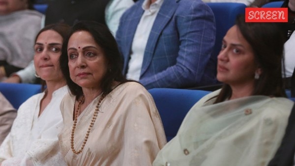 Hema Malini and Dharmendra's prayer meet