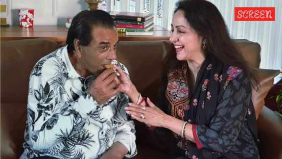 Hema Malini remembers Dharmendra