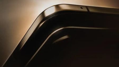 While Motorola has not disclosed internal specifications, reports suggest that the Motorola Signature is powered by Qualcomm's Snapdragon 8 Gen 5 processor and Adreno 829 GPU. (Image: Motorola)