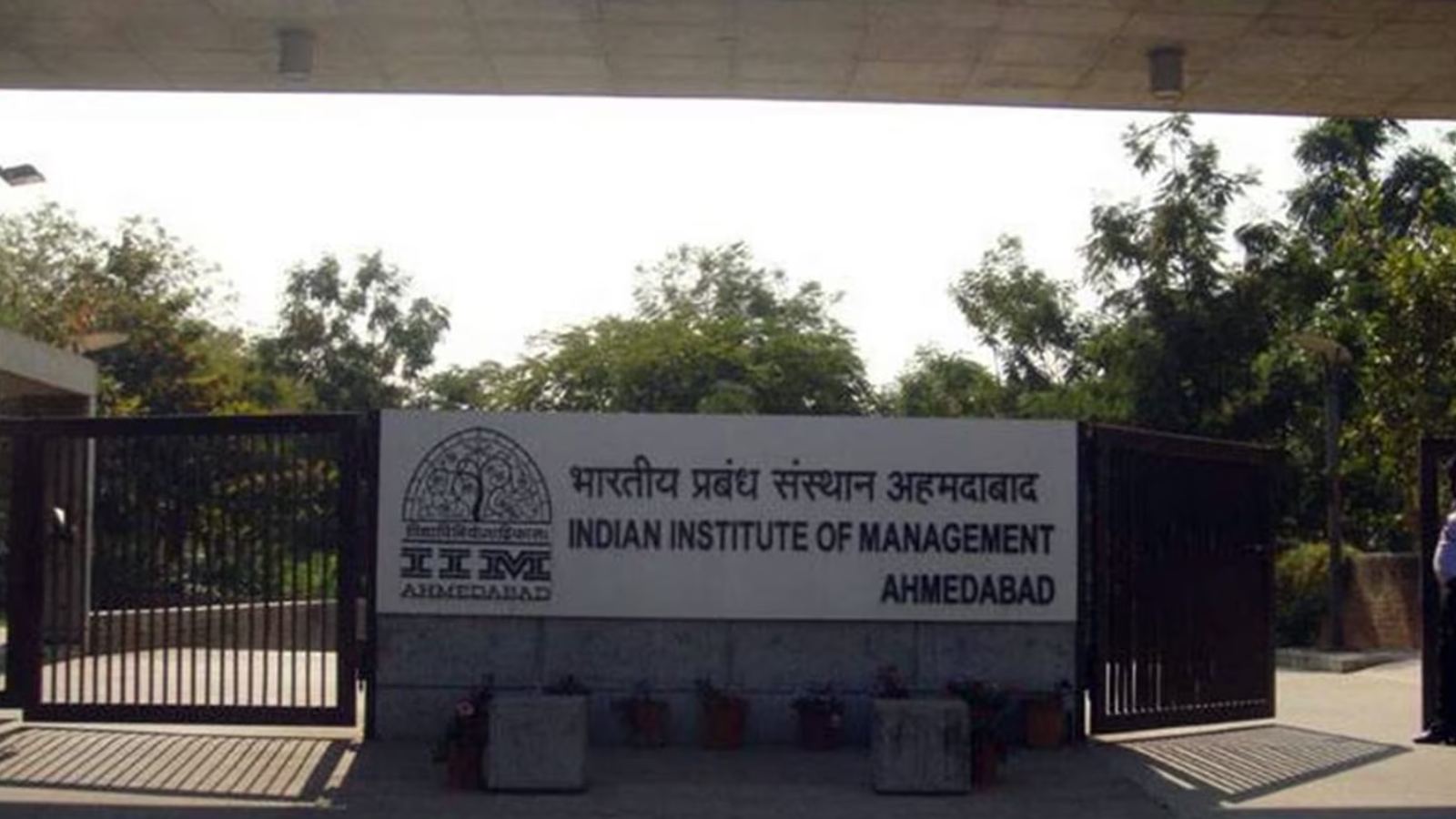 Gujarat High Court Quashes IIM-A Expulsion of Three PhD Students