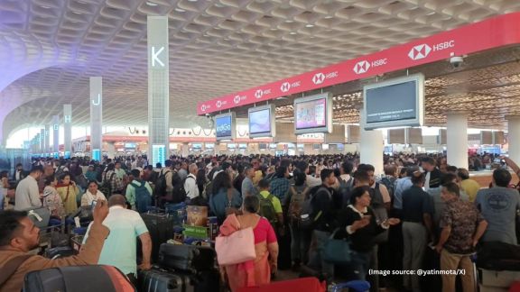 The Federation of Indian Pilots (FIP) said the disruption stems directly from IndiGo’s “prolonged and unconventional lean manpower strategy across departments, especially in flight operations”