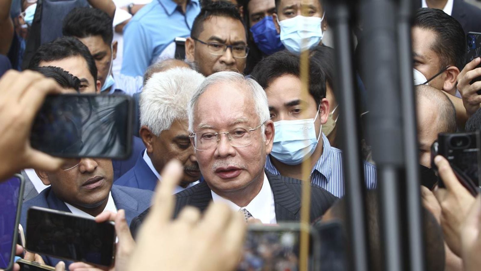 Former Malaysian Prime Minister Najib Razak convicted in trial over 1MDB corruption scandal