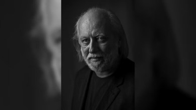 Having dismissed hope and angels, Krasznahorkai then turned, with bitter irony, to “the dignity of humans.”