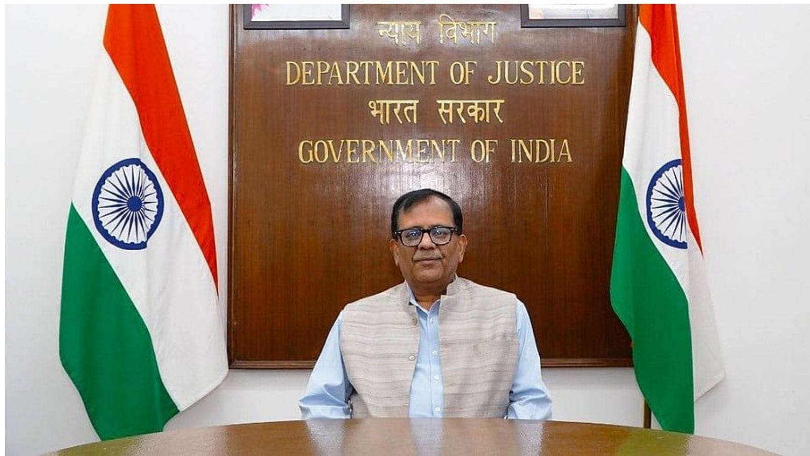 Ex-bureaucrat Raj Kumar Goyal sworn in as Chief Information Commissioner New Delhi