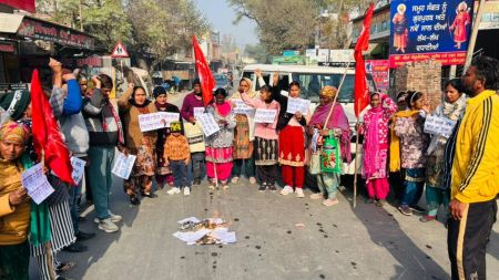 The protests come even as the Samyukt Kisan Morcha (SKM) Punjab announced an ‘Awareness Week’ from December 28 to January 4