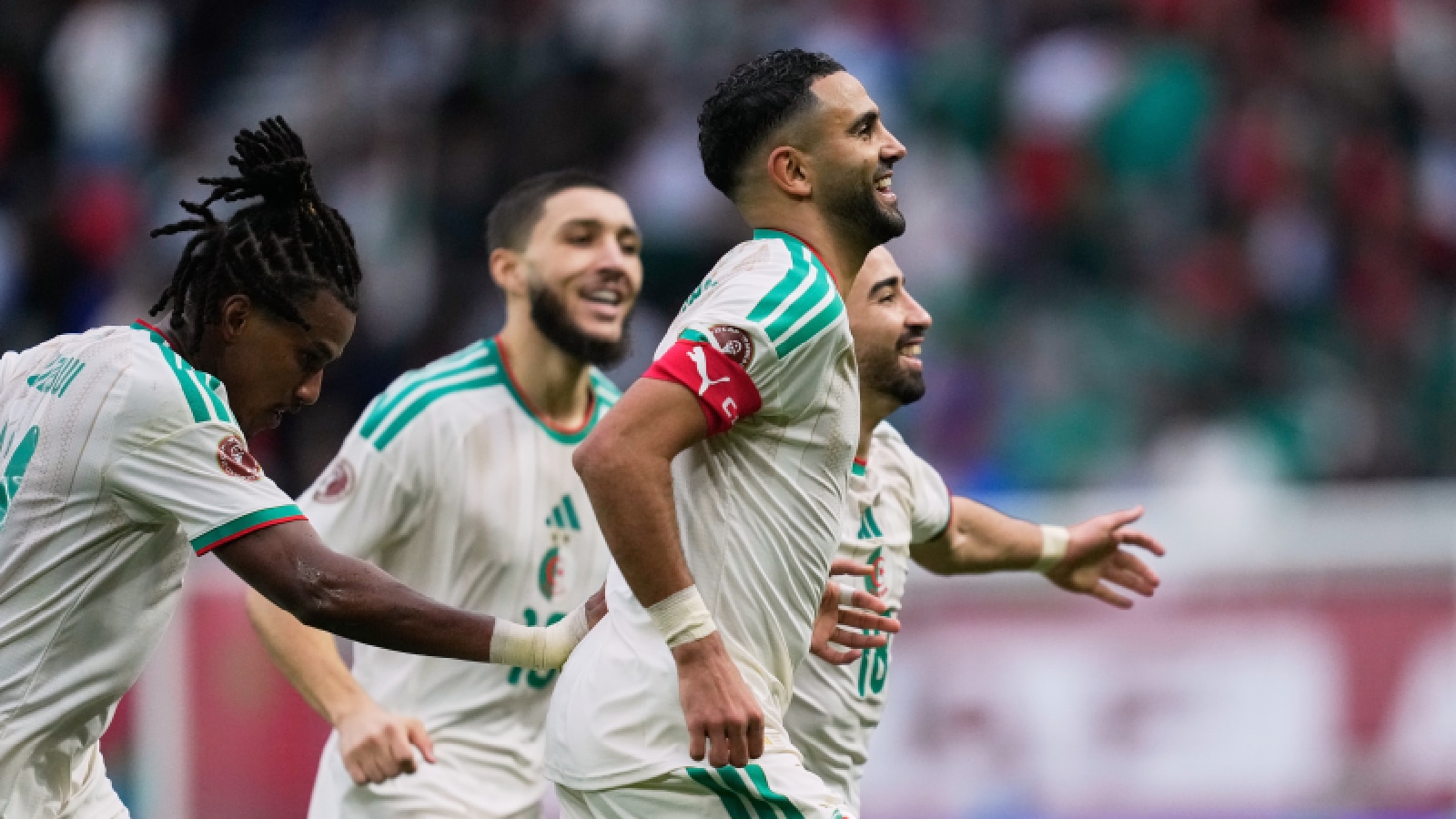 Riyad Mahrez at the double as Algeria outclass 10-man Sudan