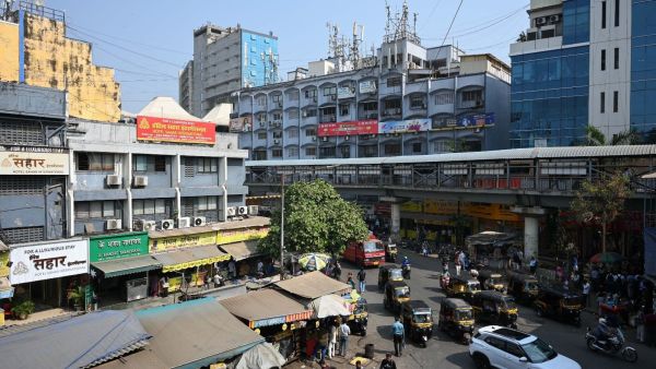 High-revenue K-East ward grapples with water cuts, traffic jams, dust pollution, hawkers' encroachment and subway flooding