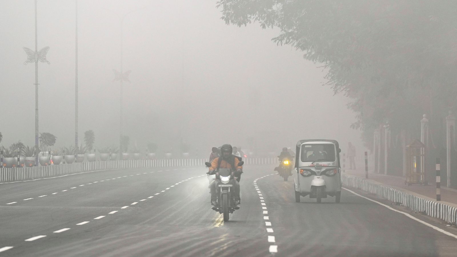 After brief respite, visibility drops again due to fog across north and east; flight disruptions likely