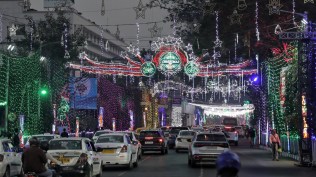 New Year celebrations, Kolkata New Year celebrations, Kolkata traffic curbs, Kolkata parking curbs, Kolkata news, WEst Bengal news, Indian express, current affairs