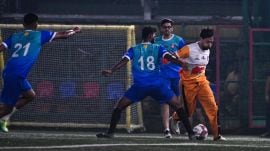 The Shooting Stars event kicked off Friday evening with Tiger Shroff engaging in a warm up session with selected students, followed by a match between two teams whose players comprised players from ISL leagues, coaches and young talents.