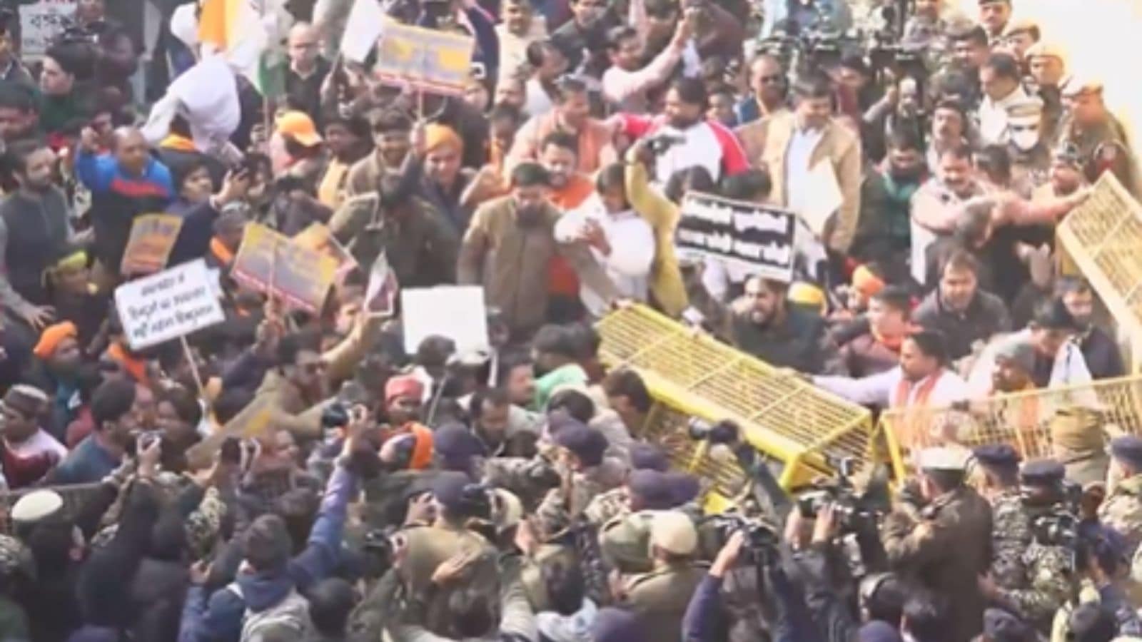 Vishwa Hindu Parishad (VHP) members hold protest, break barricades outside the Bangladesh High Commission over attacks on Hindus in the neighbouring country.