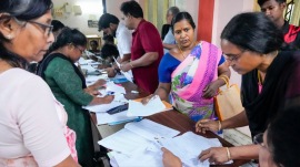 The NCP(SP) has now resumed negotiations with its Maha Vikas Aghadi partners, while Congress has refused to surrender seats held by defected leader Prashant Jagtap.