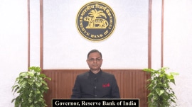 RBI Governor Sanjay Malhotra announces the repo rate cut on Friday.