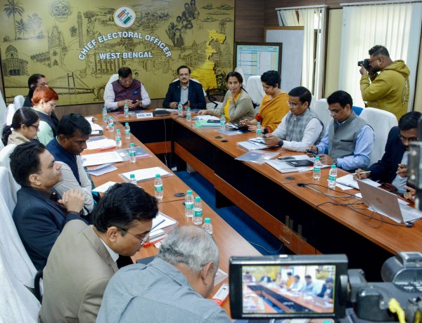 West Bengal Chief Electoral Officer Manoj Agarwal, Special Roll Observer Subrata Gupta, and others hold meeting on Special Intensive Revision (SIR) at CEO office 