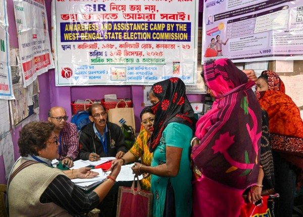 Kolkata: Marginalised electors visit a help desk camp for Special Intensive Revision (SIR) at Kalighat Red Light area, in Kolkata, West Bengal, Wednesday, Dec. 10, 2025. (PTI Photo)(PTI12_10_2025_000179B)