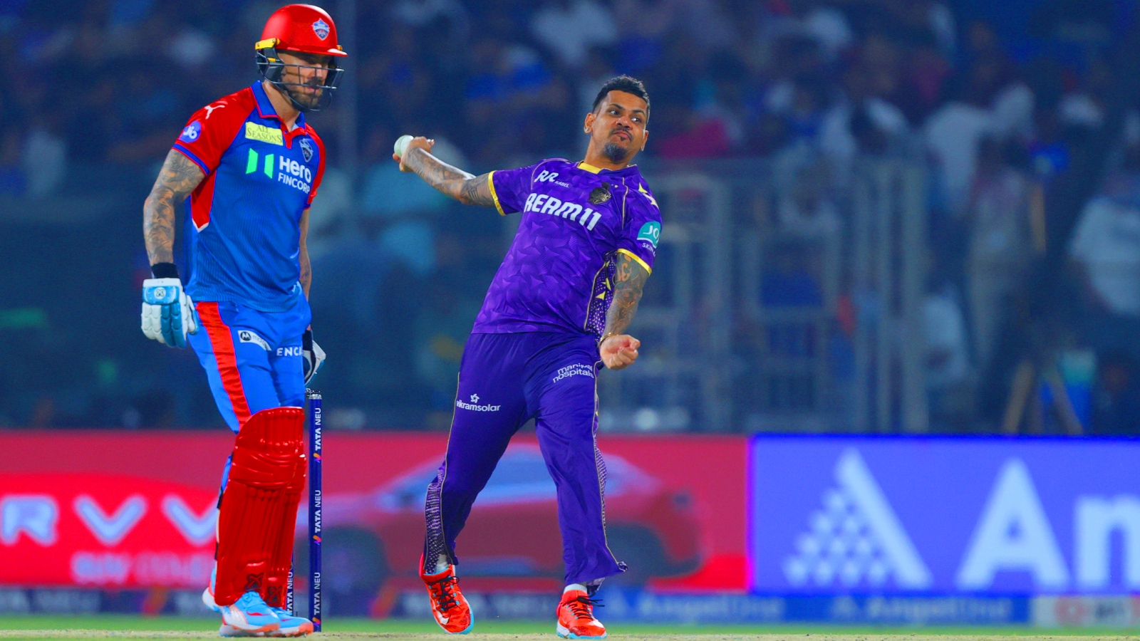 Sunil Narine became only the third player to pick 600 T20 wickets. (FILE IMAGE: Sportzpics)