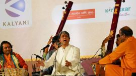 Sawai Gandharva Bhimsen Mahotsav, Hindustani classical music, Anand Deshmukh, Satyendra Singh Solanki, Santoor,