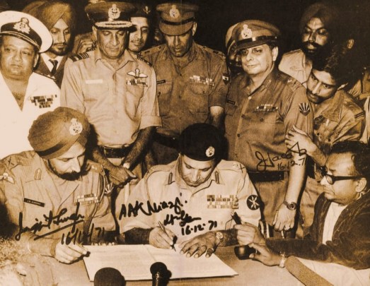 Signed_photograph_of_1971_Pakistani_surrender_to_India