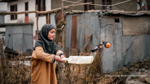 The moment unfolded when filmmaker Kabir Khan shared a series of photos from his visit to the Valley