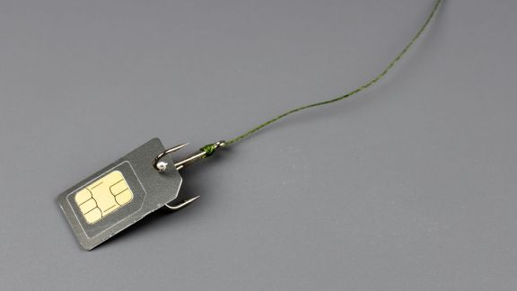 Despite SIM-binding, users of UPI apps are still susceptible to scams.