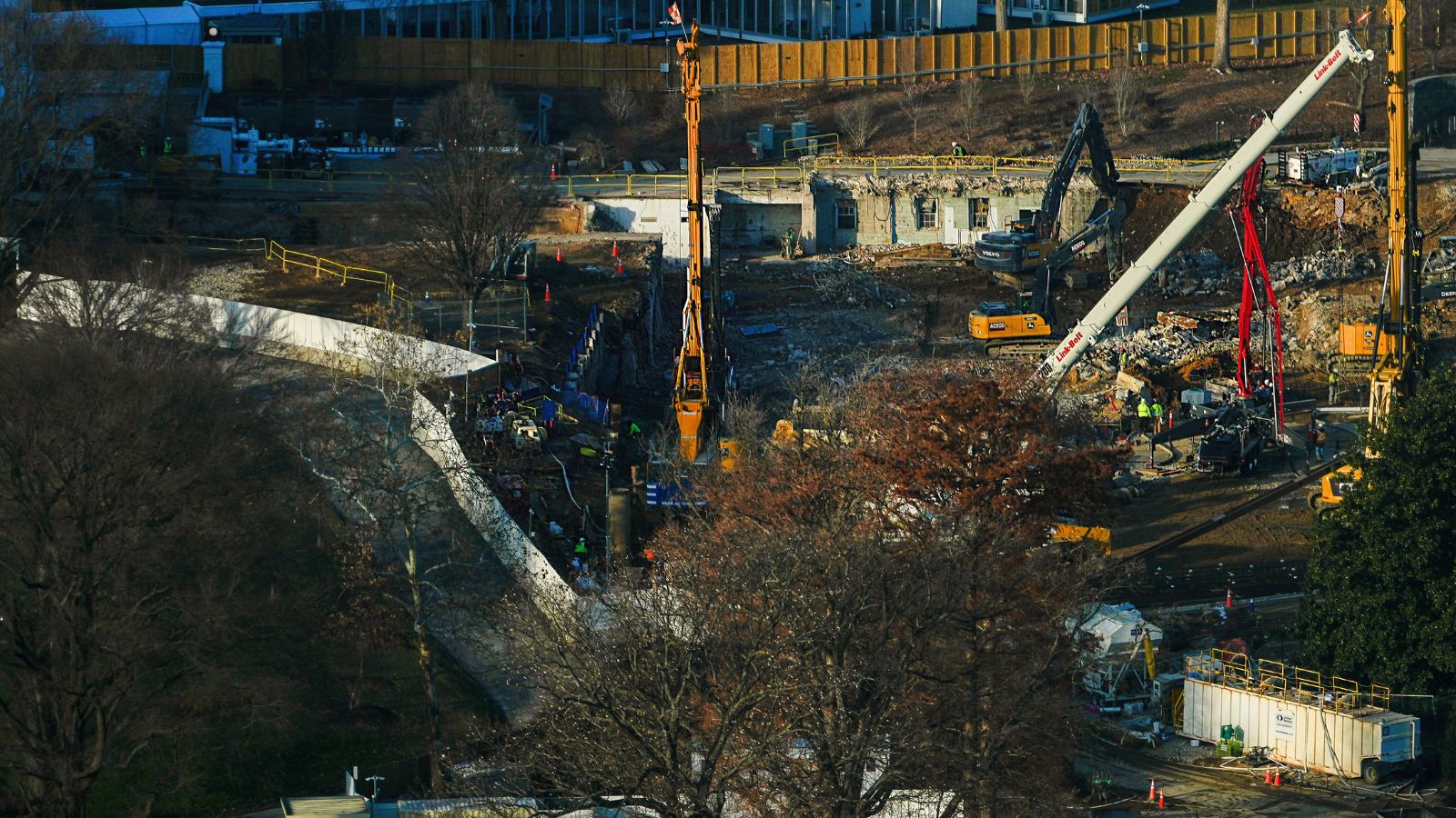 Head of group suing over White House ballroom says she trusts Trump-picked chairman to do his job